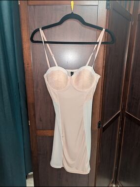 Marilyn Monroe Blush Lace Trim Slip